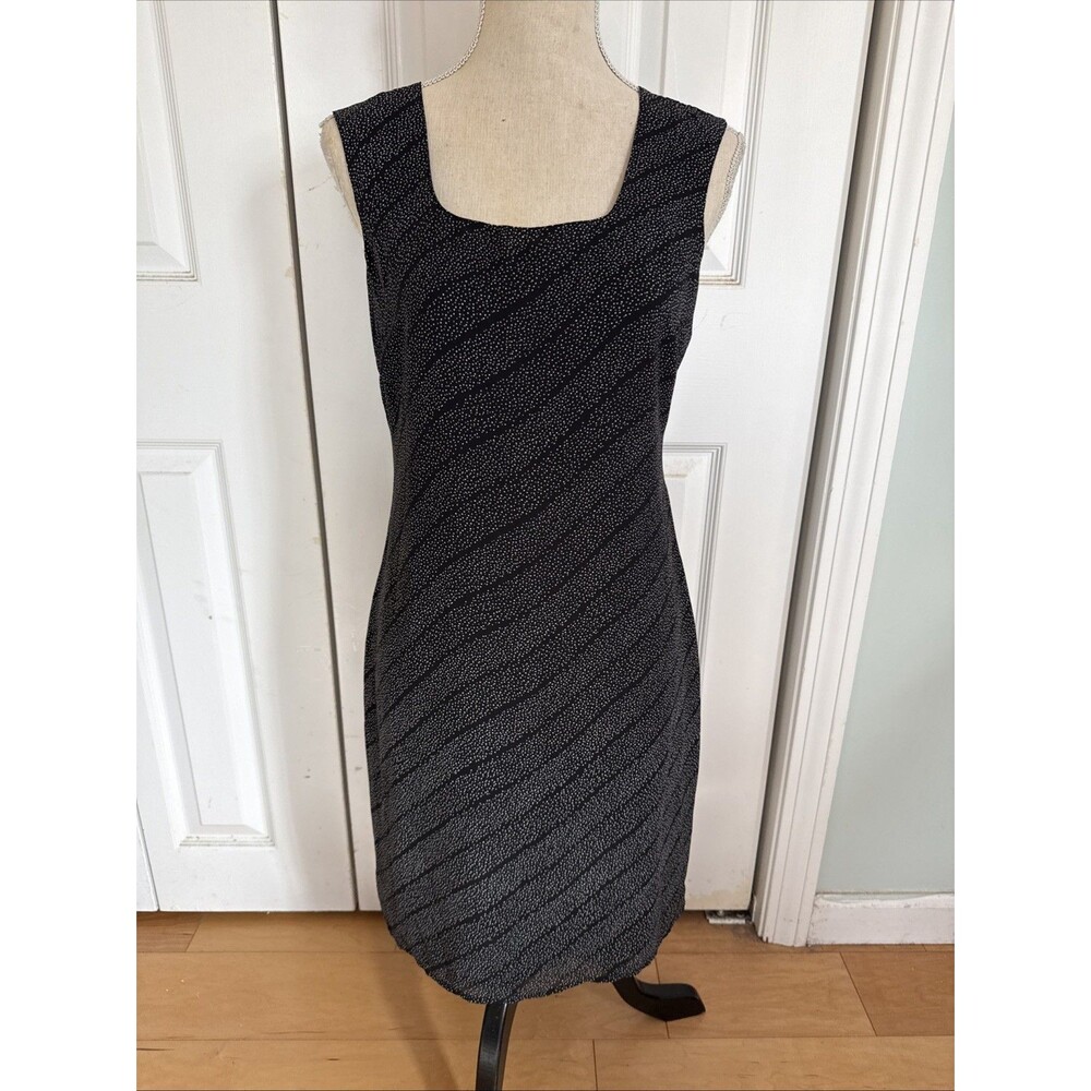 POLKADOT PRINT Old Navy Black And White sleeveless shift Women’s Dress Size 6